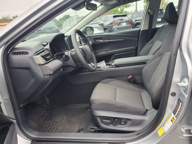 Used 2026 Toyota Camry LE w/ Convenience Package FWD image 15