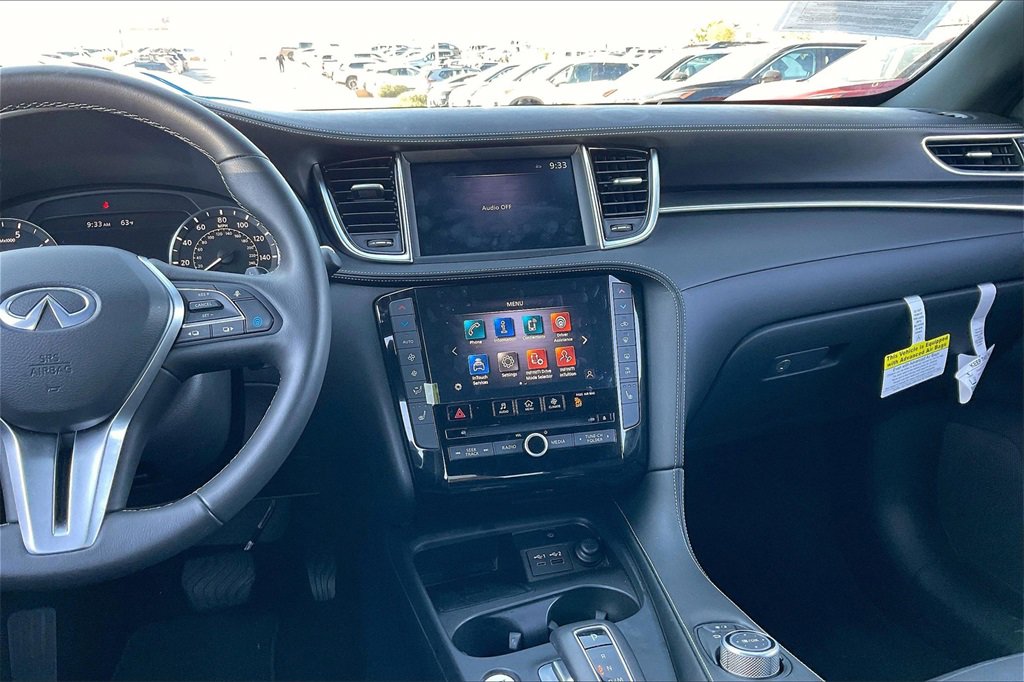 Used 2025 INFINITI QX55 Luxe w/ Cargo Package image 6