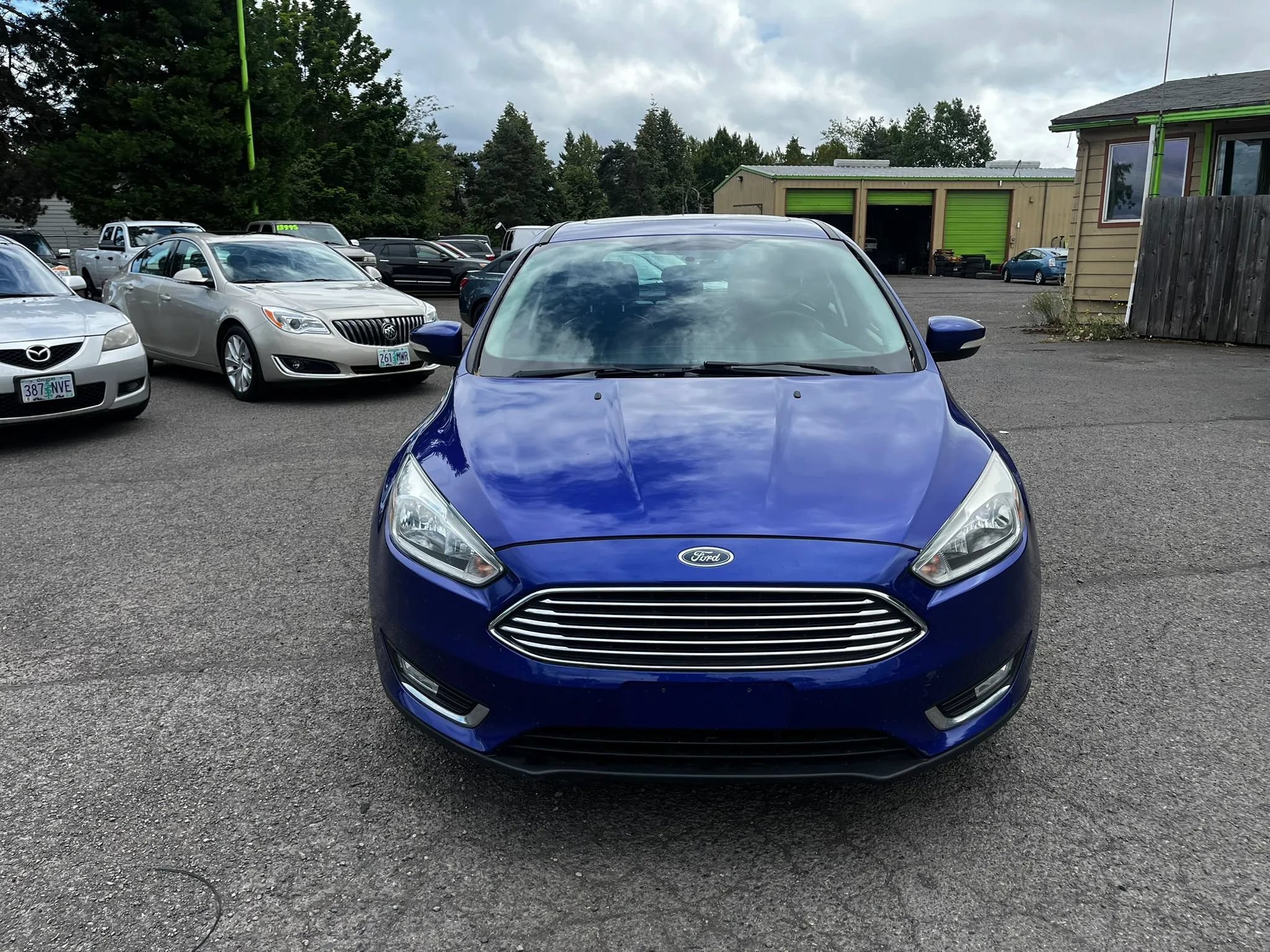 Used 2015 Ford Focus Titanium w/ Titanium Cold Weather Package FWD image 8