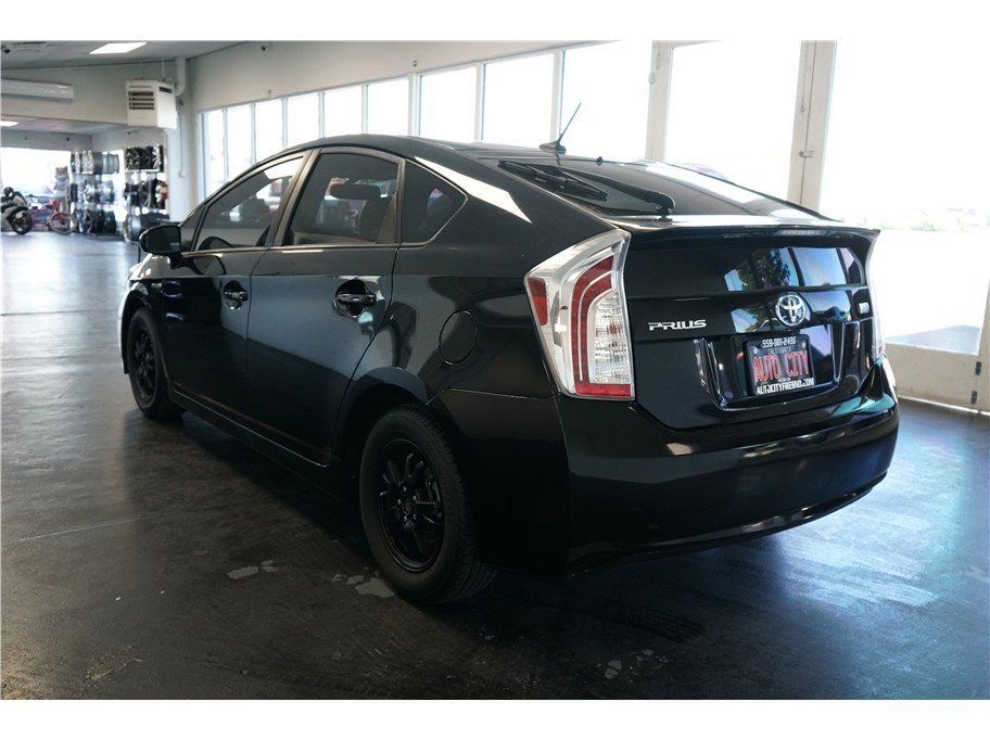 Used 2014 Toyota Prius Four image 5
