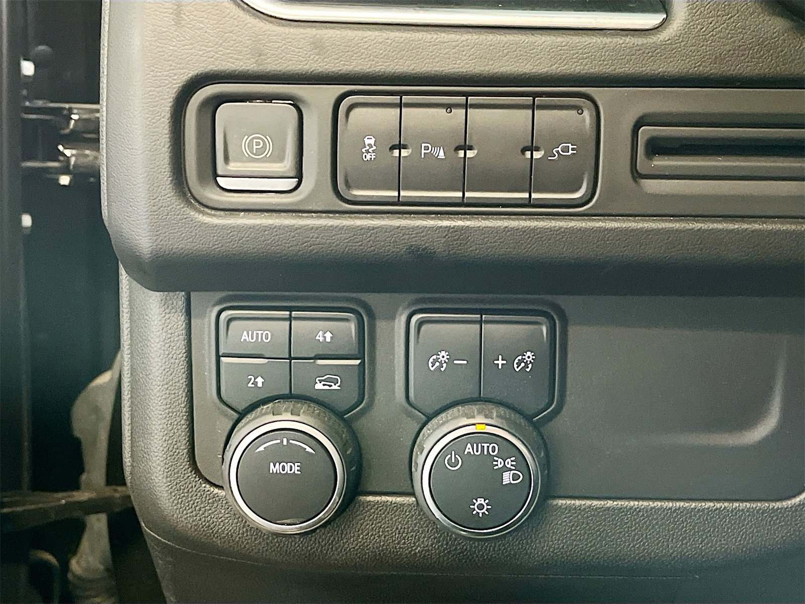 Used 2021 Chevrolet Tahoe RST image 10