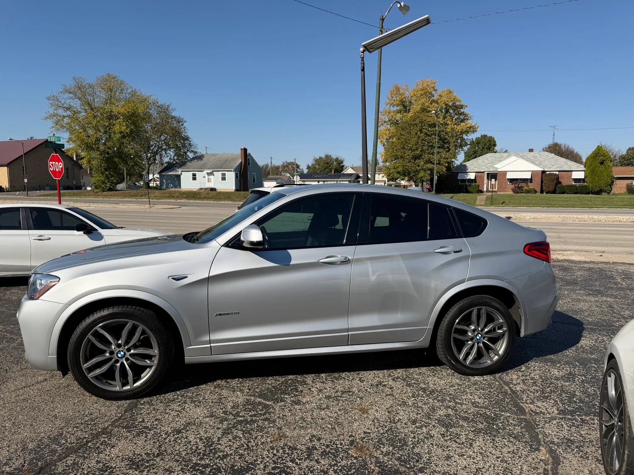 Used 2017 BMW X4 xDrive28i w/ Premium Package Enhanced AWD/4WD image 5