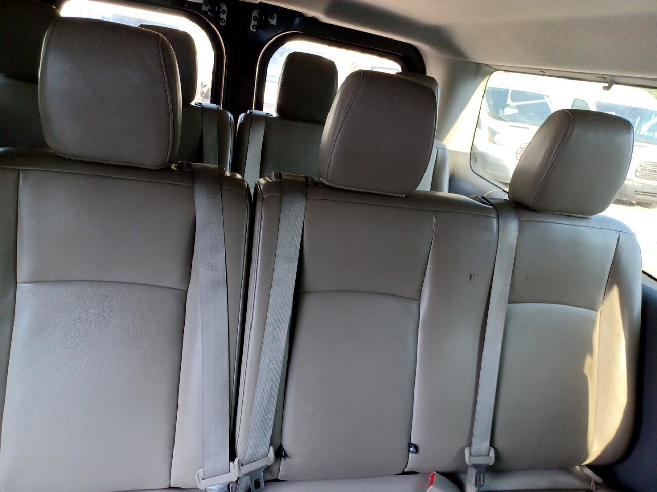 Used 2012 Nissan NV 3500 SL w/ Technology Pkg image 35