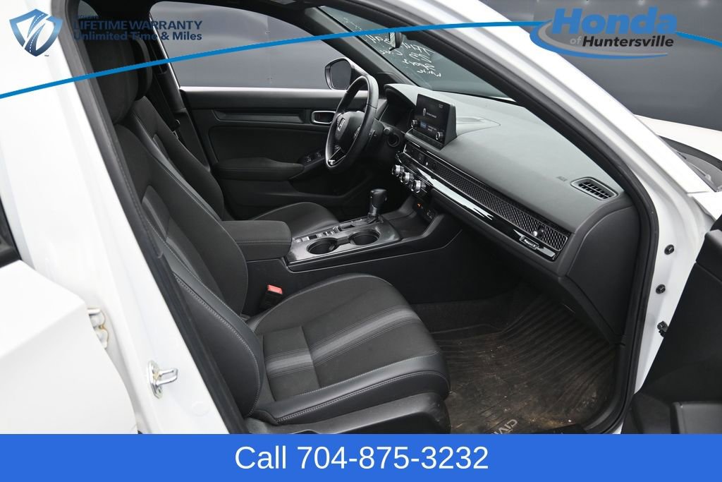 Used 2023 Honda Civic Sport image 12