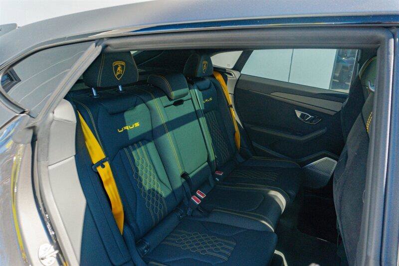 Used 2024 Lamborghini Urus Performante image 55