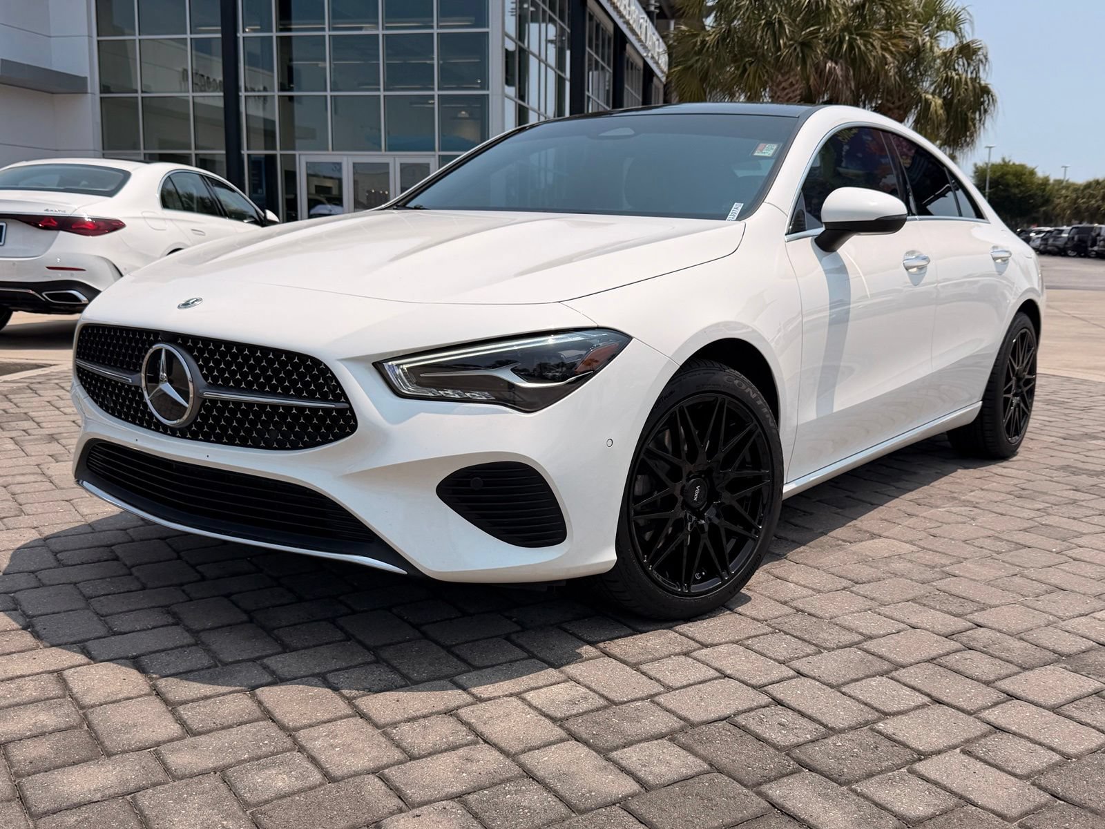 Used 2025 Mercedes-Benz CLA 250 image 1