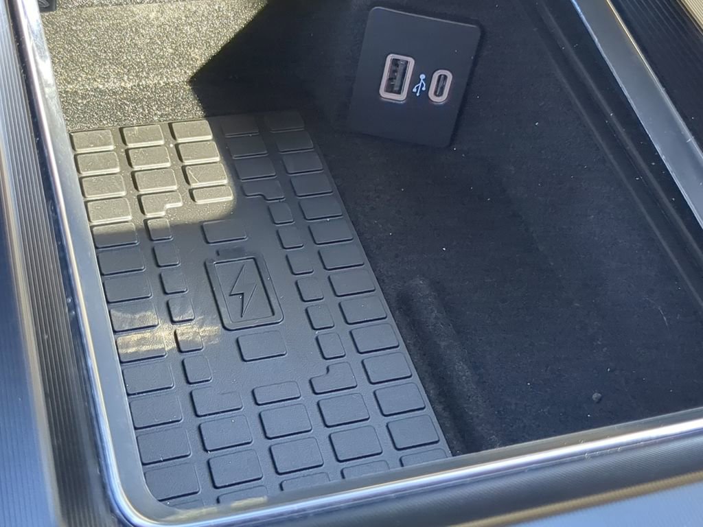 Used 2024 Lincoln Corsair Grand Touring w/ Equipment Group 301A image 24