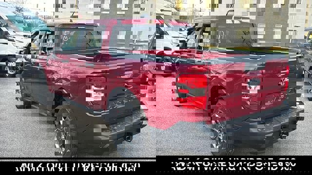 New 2026 Ford Maverick XLT w/ XLT Luxury Package AWD/4WD image 5