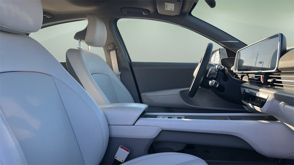 New 2024 Hyundai Ioniq 6 Limited image 15