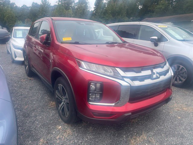 Used 2023 Mitsubishi Outlander Sport SE AWD/4WD image 3