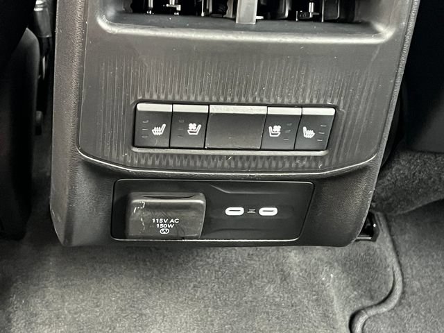 Used 2024 Jeep Wagoneer Limited AWD/4WD image 34