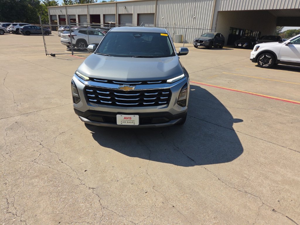 Used 2026 Chevrolet Equinox LT FWD image 5