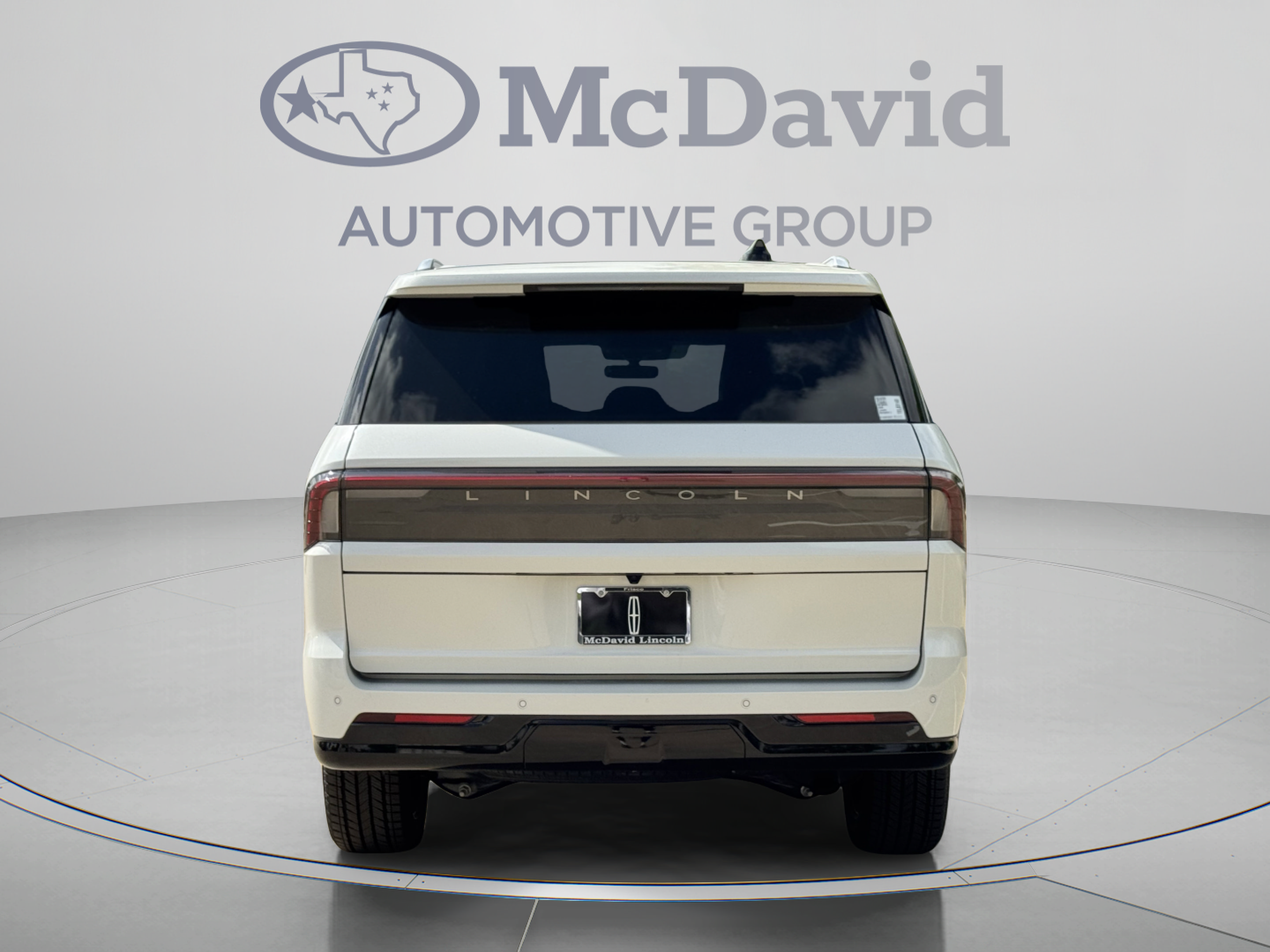 New 2026 Lincoln Navigator L Black Label AWD/4WD image 6