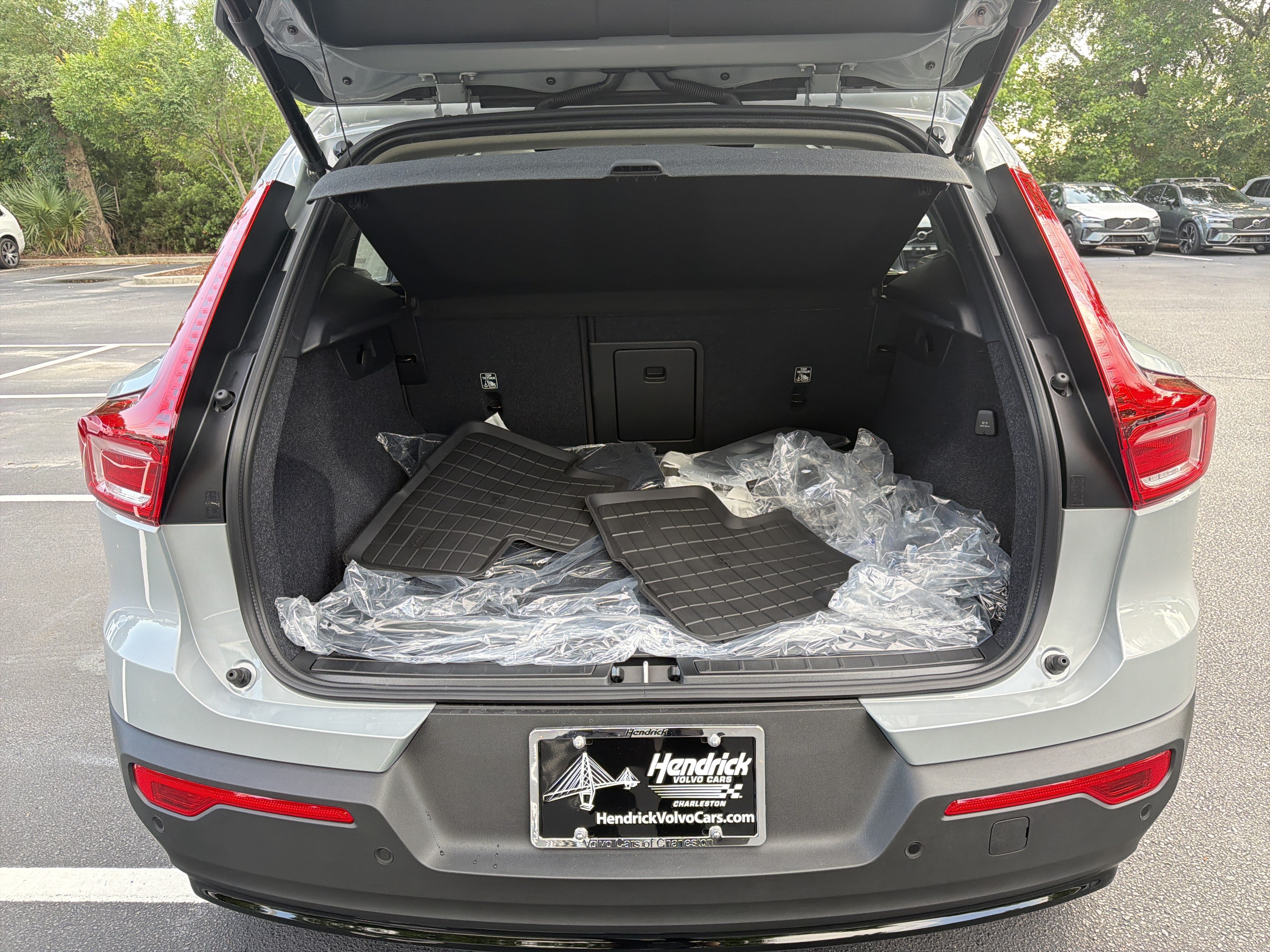 New 2026 Volvo XC40 B5 Ultra w/ Protection Package Premier AWD/4WD image 35