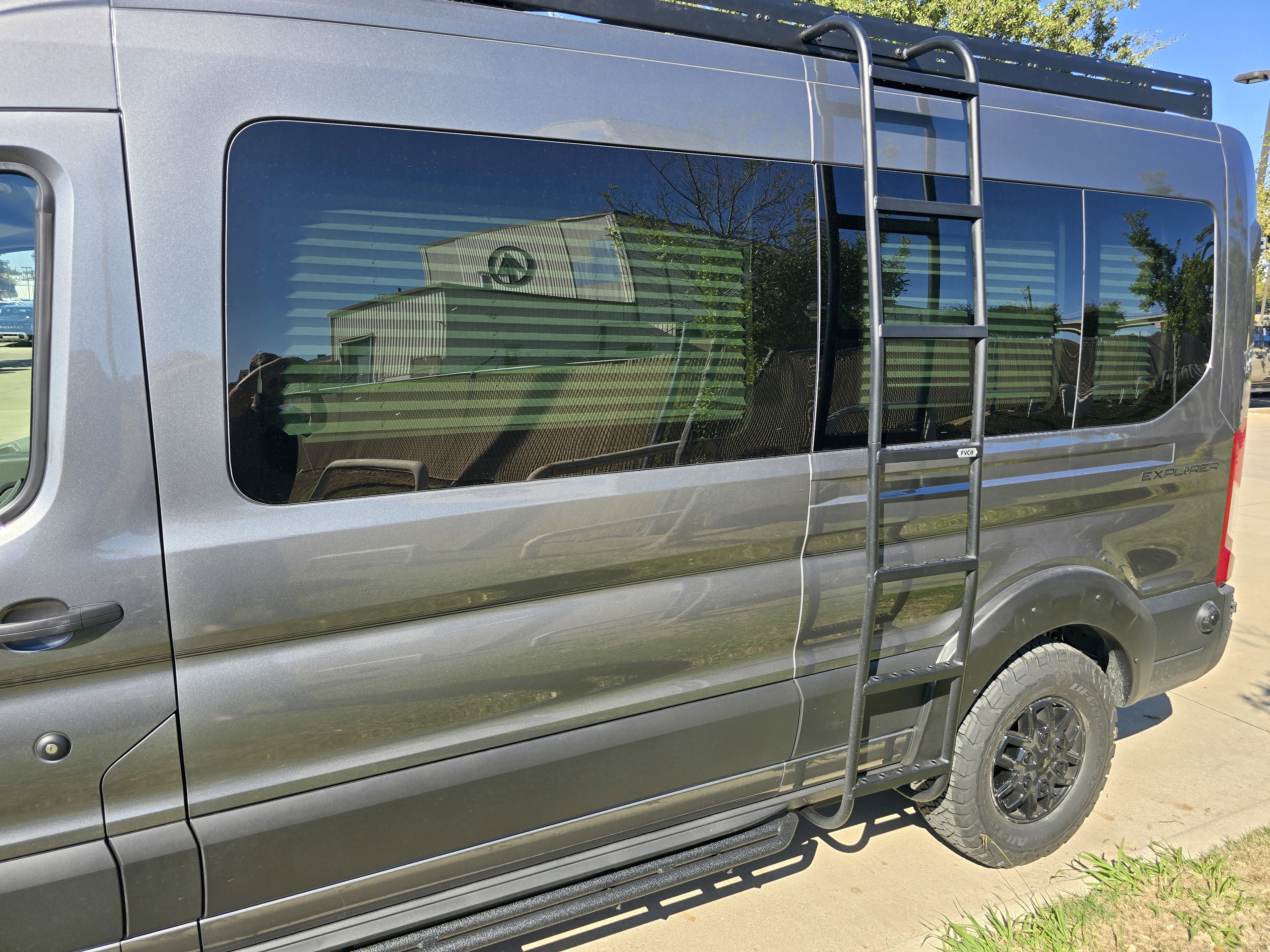 New 2026 Ford Transit 250 148 Medium Roof Extended AWD image 10