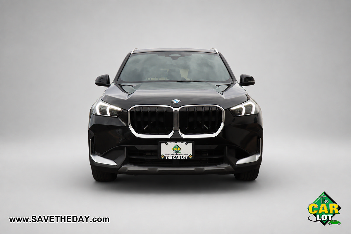 Used 2023 BMW X1 xDrive28i w/ Convenience Package AWD/4WD image 11