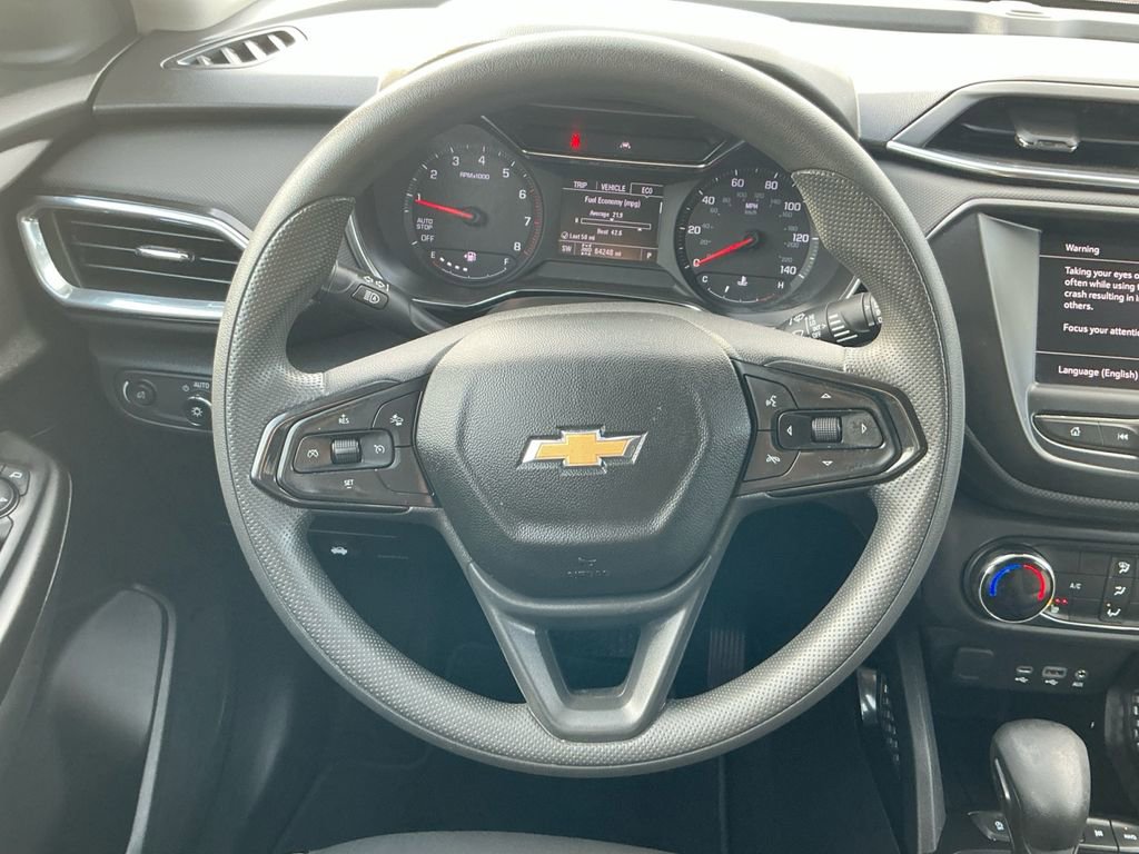 Used 2022 Chevrolet TrailBlazer LT w/ Driver Confidence Package image 13