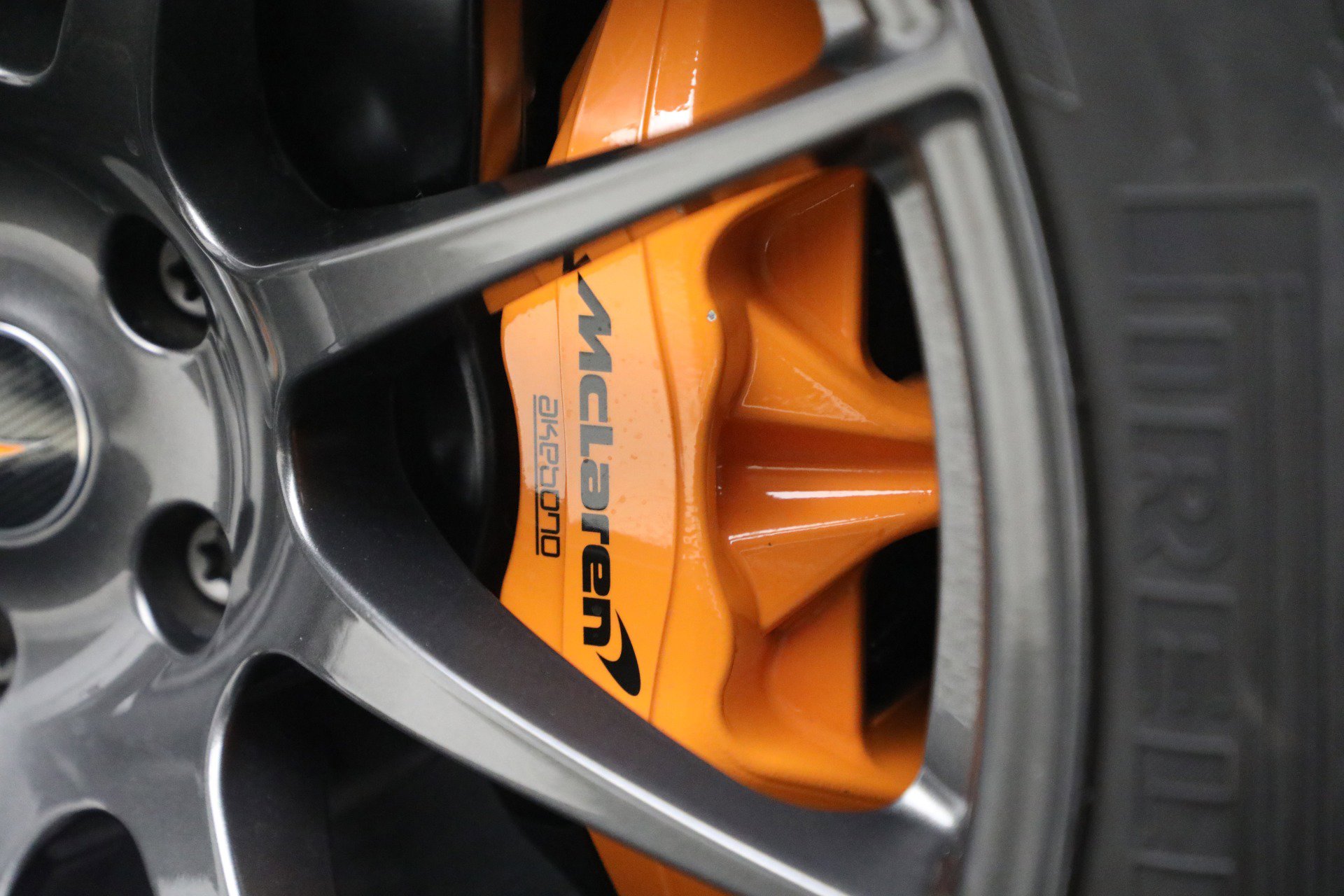 Used 2014 McLaren P1 image 54