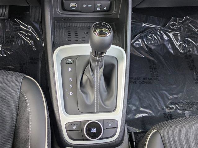 New 2025 Hyundai Venue Limited image 15