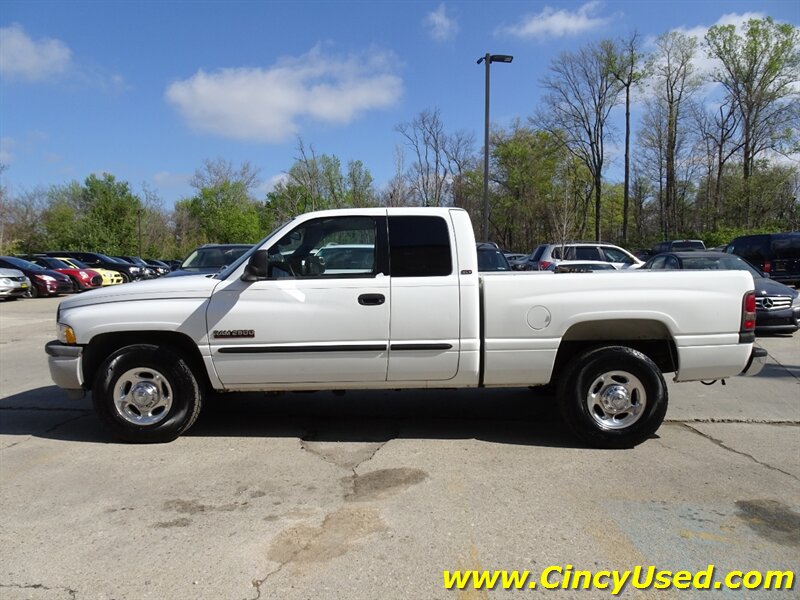 Used 2001 Dodge Ram 2500 Truck 2WD Quad Cab image 5