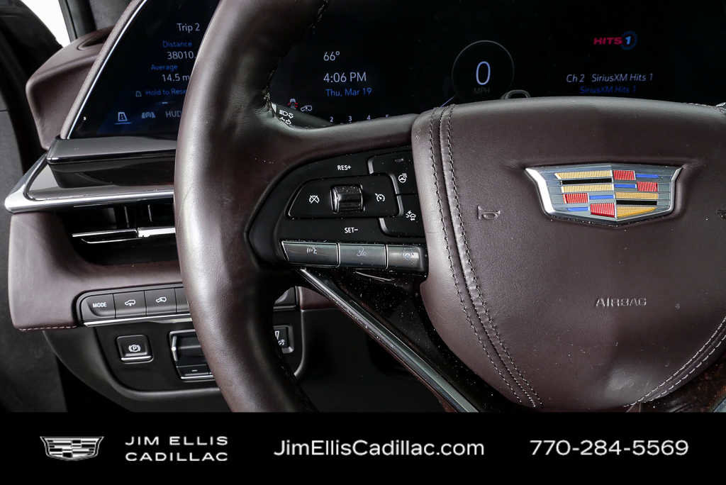 Used 2023 Cadillac Escalade Sport Platinum w/ LPO, ONYX Package image 10