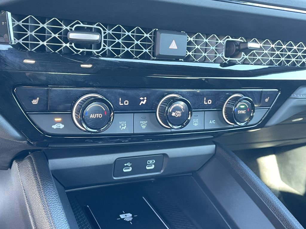 Used 2025 Honda Accord Sport image 29