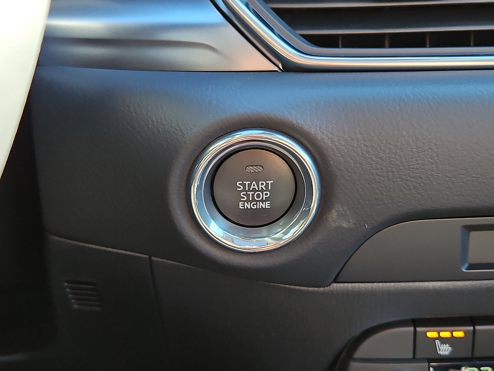 New 2025 MAZDA CX-5 AWD 2.5 S w/ Preferred Package image 18