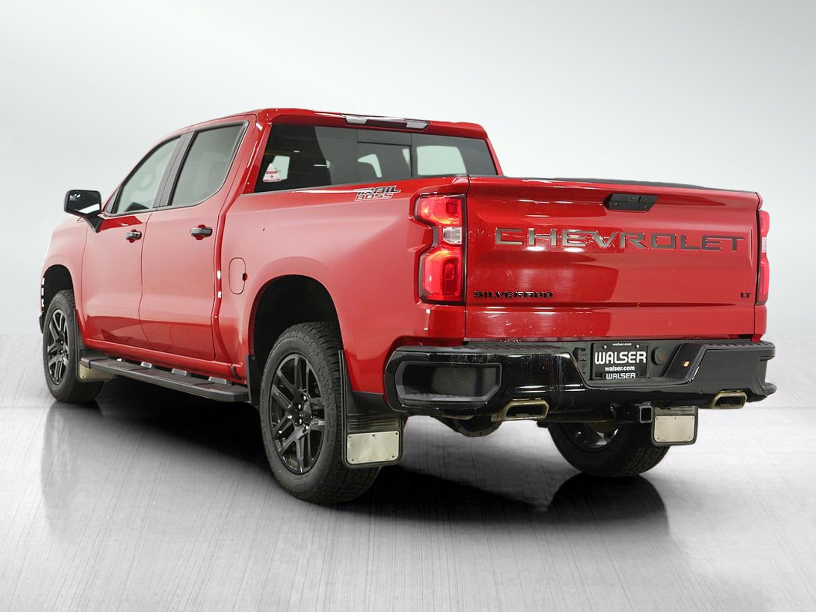 Used 2020 Chevrolet Silverado 1500 LT Trail Boss AWD/4WD image 3