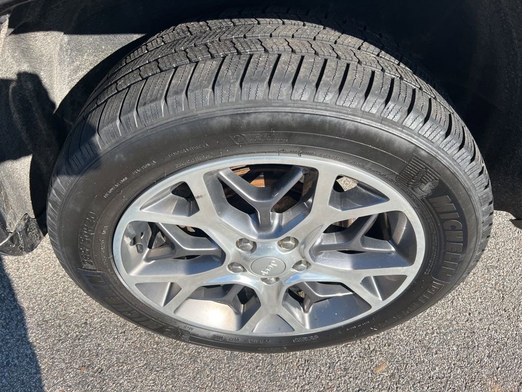 Certified 2021 Jeep Grand Cherokee Overland image 9