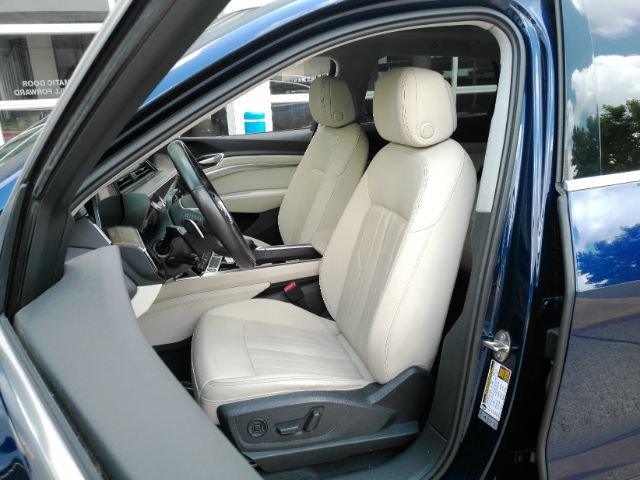 Used 2021 Audi e-tron Premium AWD/4WD image 6