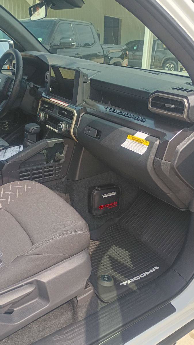 New 2026 Toyota Tacoma SR5 AWD/4WD image 20