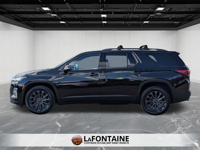 Used 2023 Chevrolet Traverse RS image 2