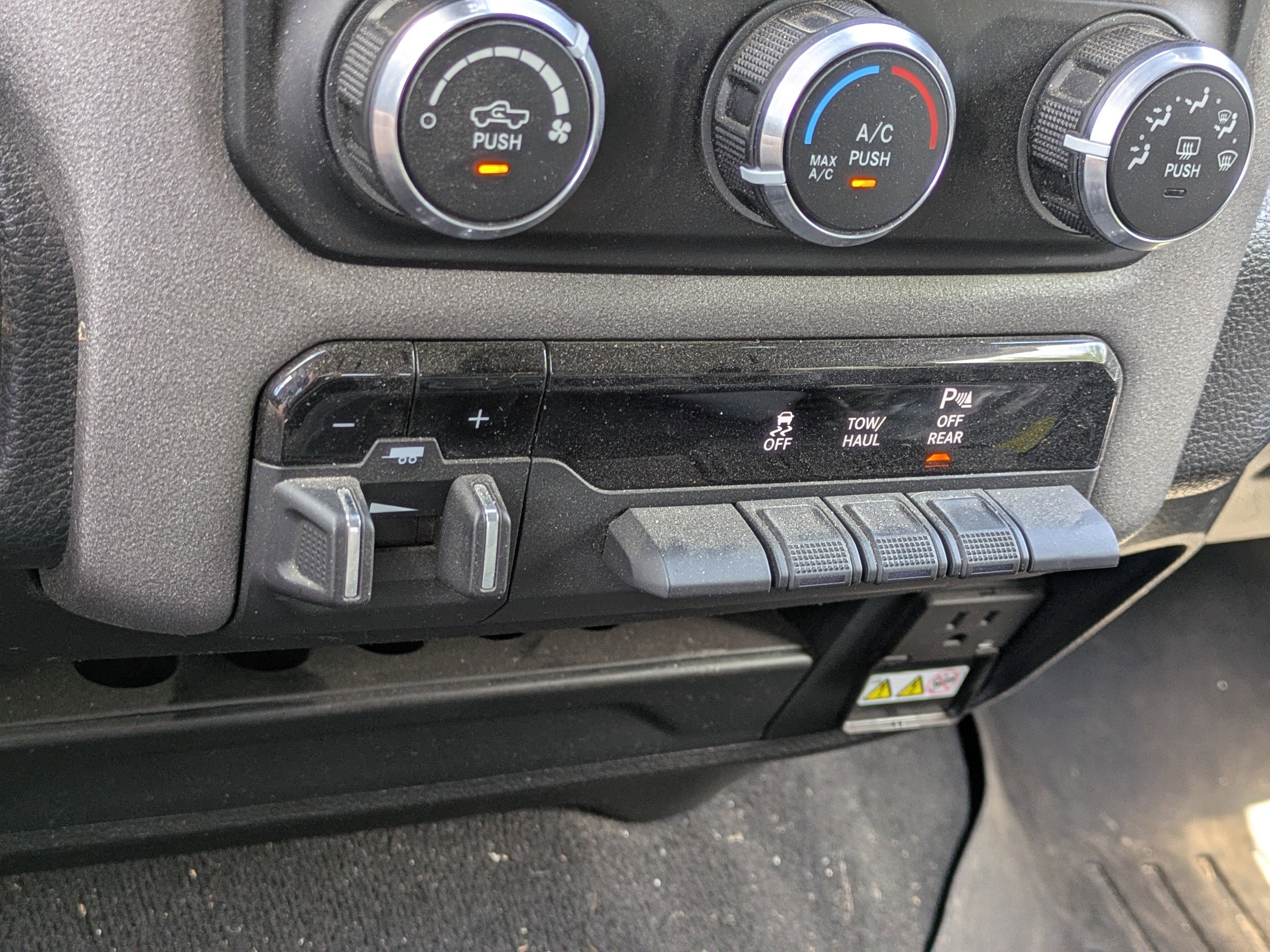 Certified 2022 RAM 2500 Tradesman AWD/4WD image 27