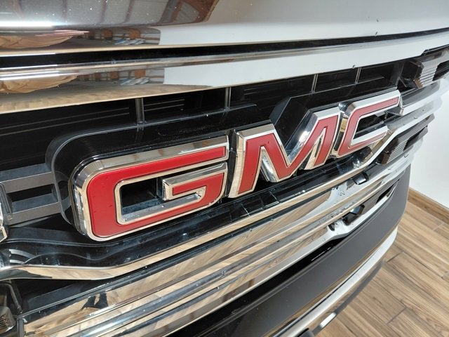 Certified 2025 GMC Sierra 1500 SLT image 14