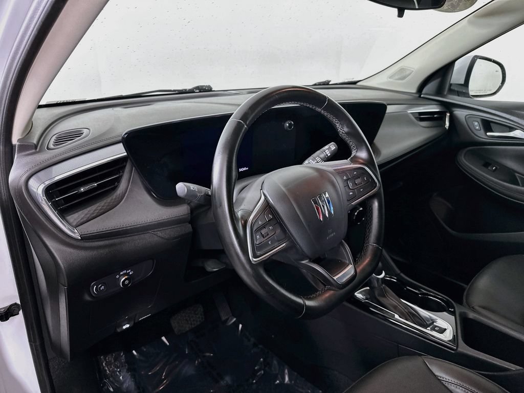 Used 2024 Buick Encore GX Sport Touring AWD/4WD image 15
