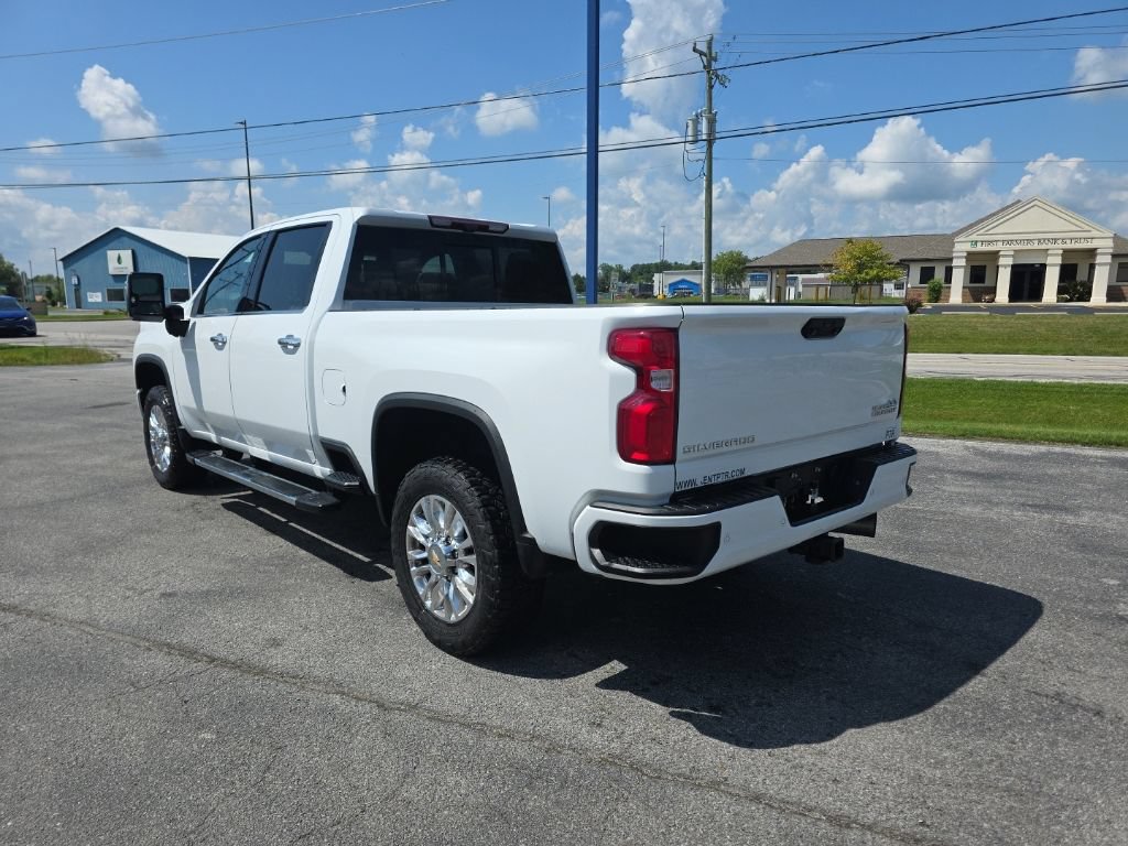 Used 2022 Chevrolet Silverado 2500 High Country w/ Z71 Off-Road Package AWD/4WD image 3