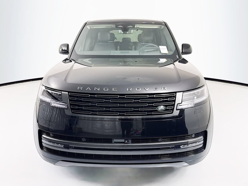 New 2026 Land Rover Range Rover Long Wheelbase SE AWD/4WD image 2