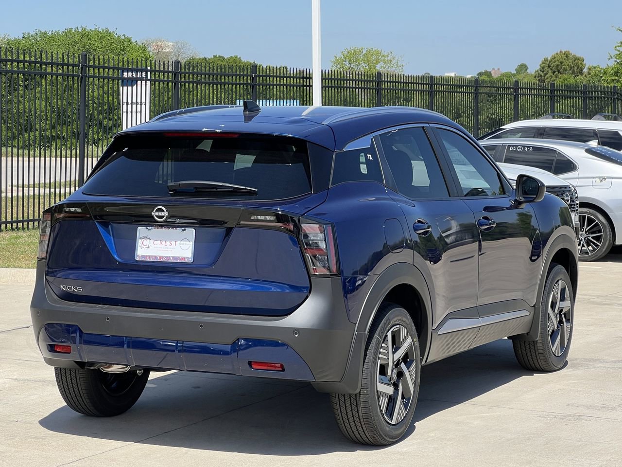 New 2026 Nissan Kicks SV FWD image 4