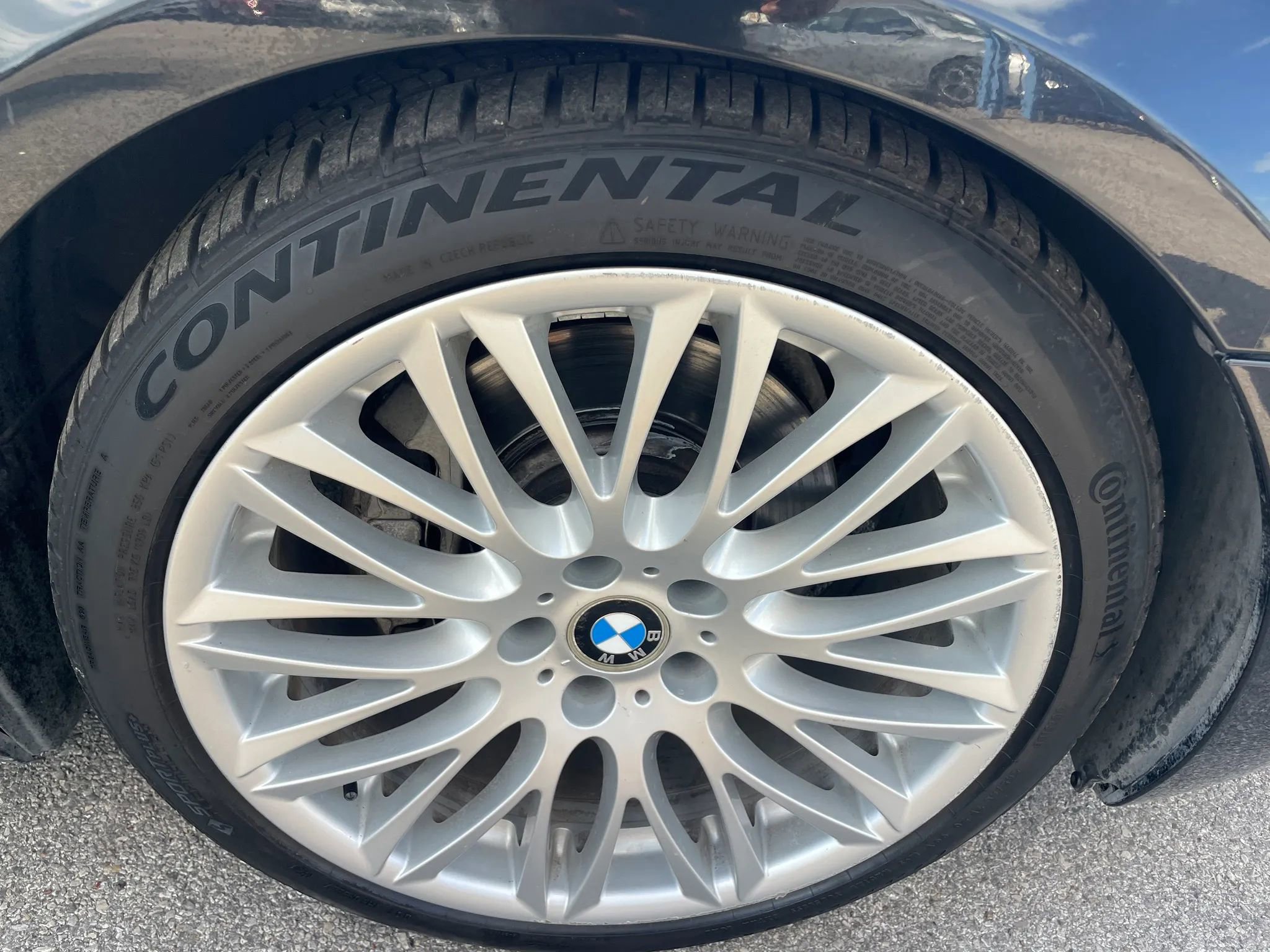 Used 2008 BMW 750i image 6