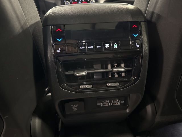 Used 2022 Jeep Grand Cherokee Overland image 28