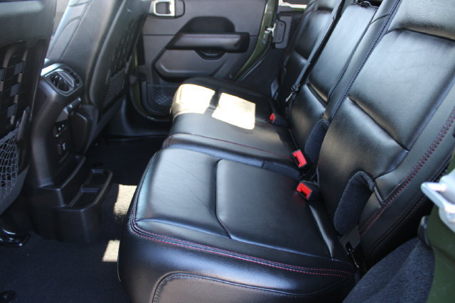 Used 2021 Jeep Wrangler Unlimited Rubicon AWD/4WD image 38