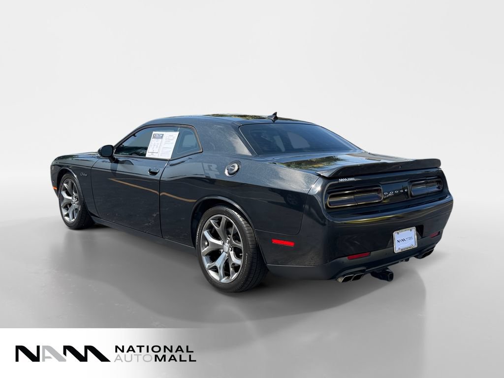 Used 2015 Dodge Challenger R/T Plus RWD image 3