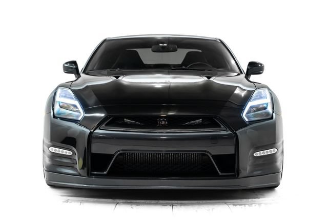 Used 2012 Nissan GT-R Black Edition AWD/4WD image 7