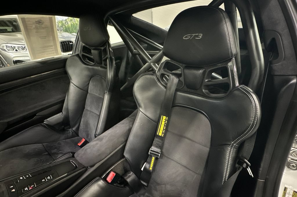 Used 2015 Porsche 911 GT3 RWD image 13