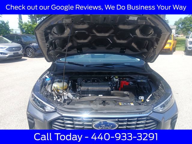 Used 2023 Ford Escape Active w/ Cold Weather Package FWD image 15