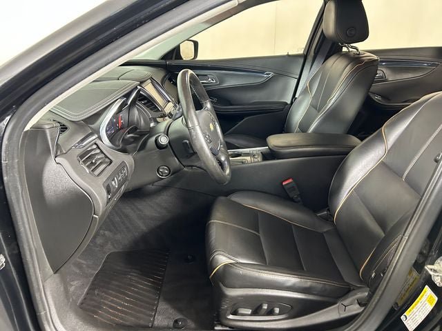 Used 2016 Chevrolet Impala LTZ w/ Enhanced Convenience Package FWD image 12