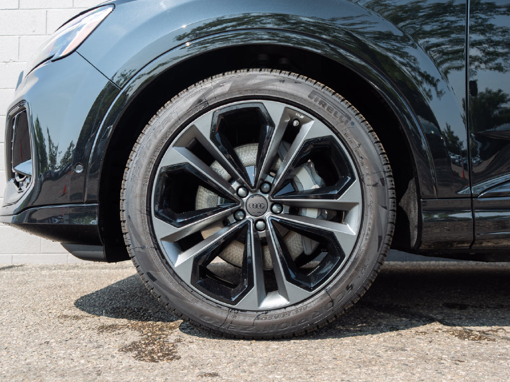 New 2026 Audi Q7 Premium Plus AWD/4WD image 7