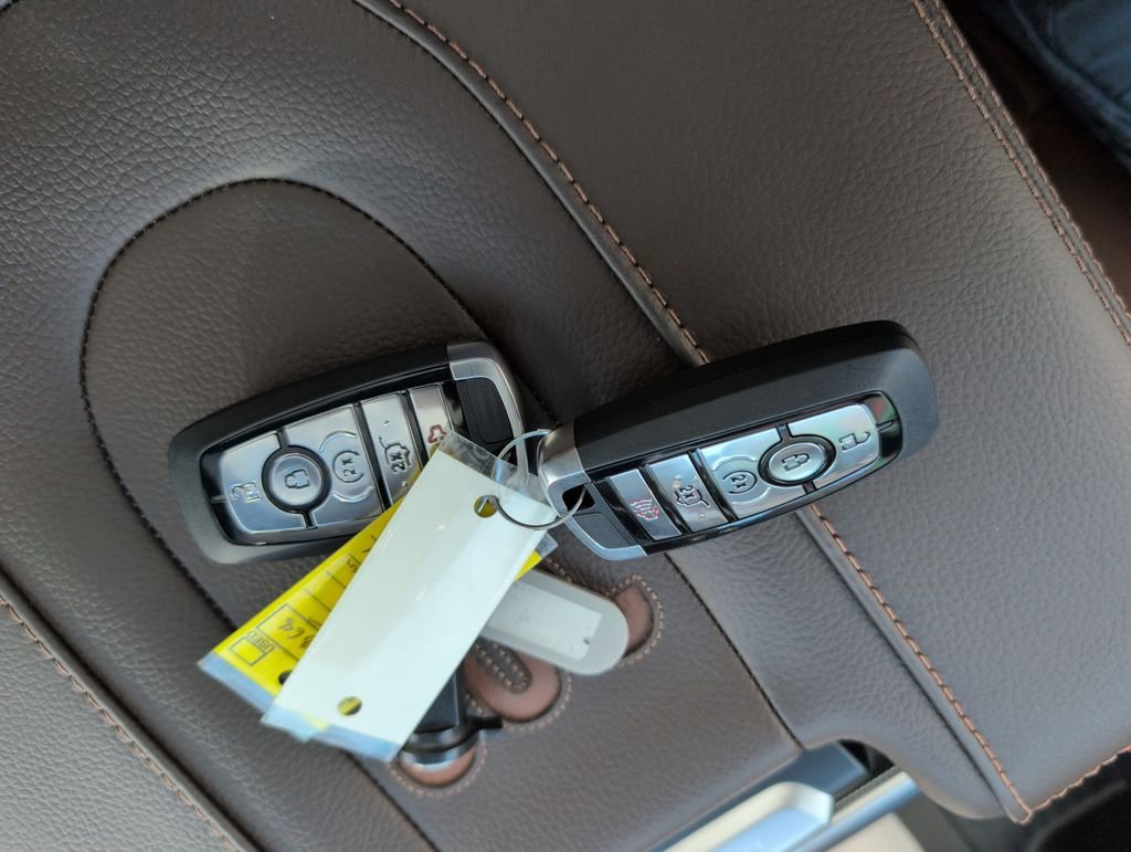 New 2025 Ford Expedition King Ranch image 35