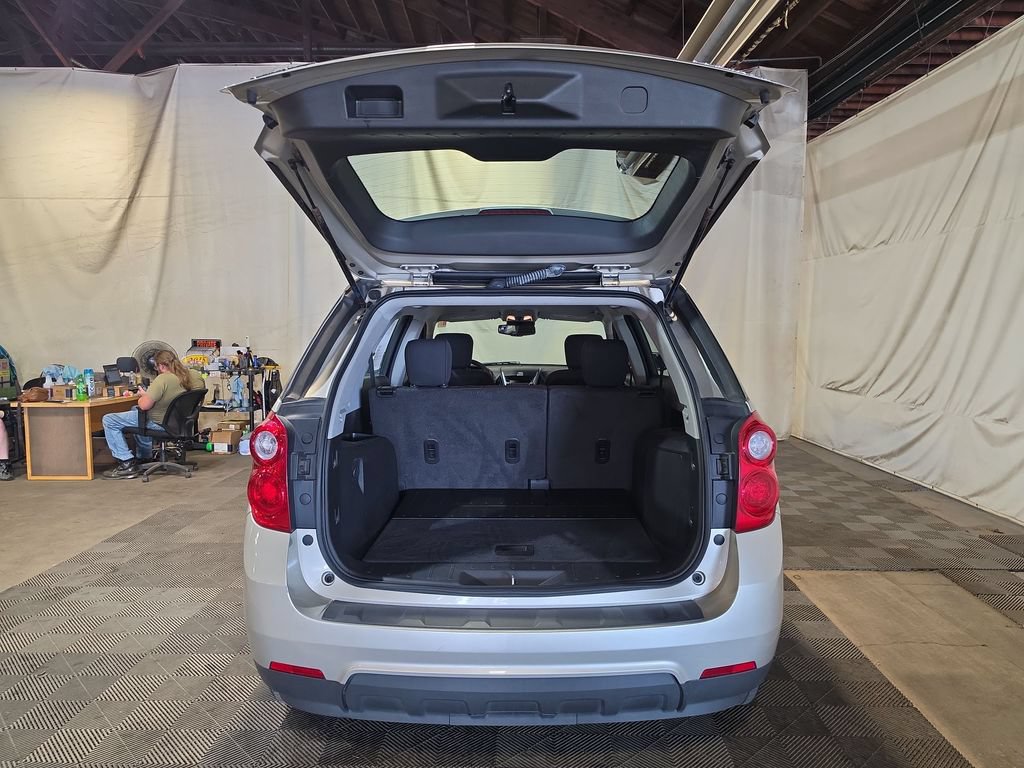 Used 2013 Chevrolet Equinox LS FWD image 19