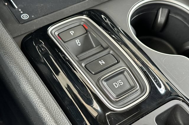Used 2025 Honda Pilot Touring image 25